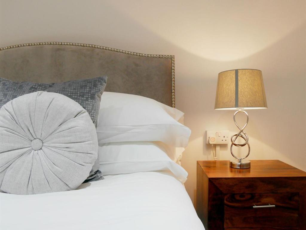 Norton House - Mumbles Bed & Breakfast Swansea