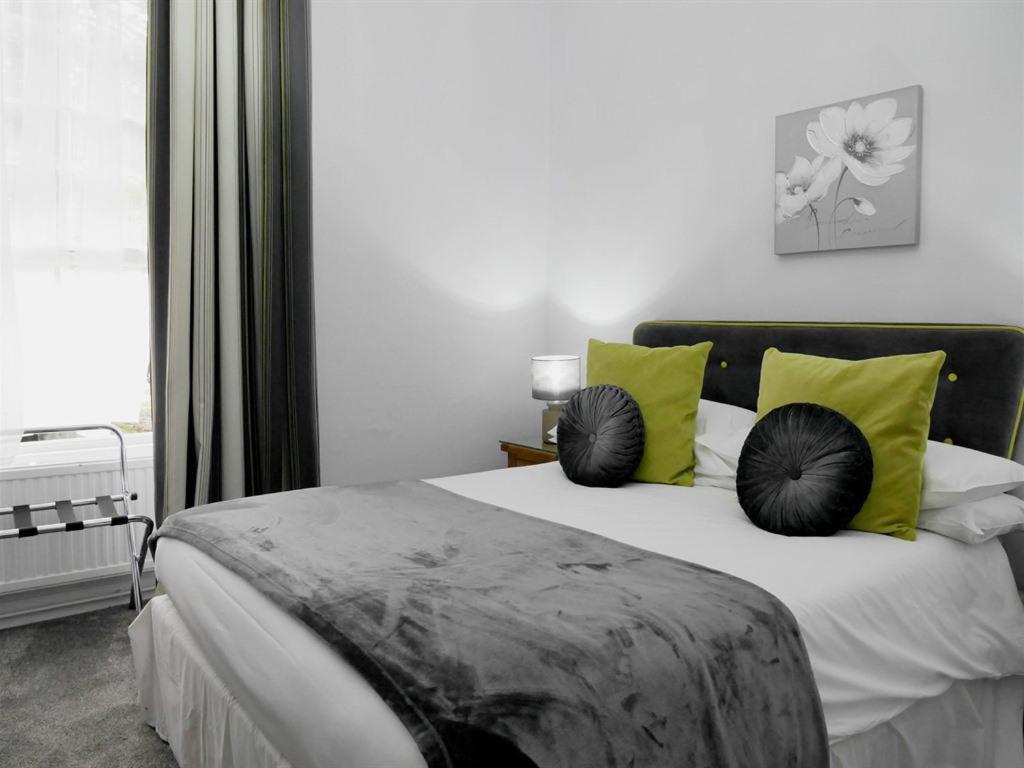 Bed & Breakfast Norton House - Mumbles Swansea