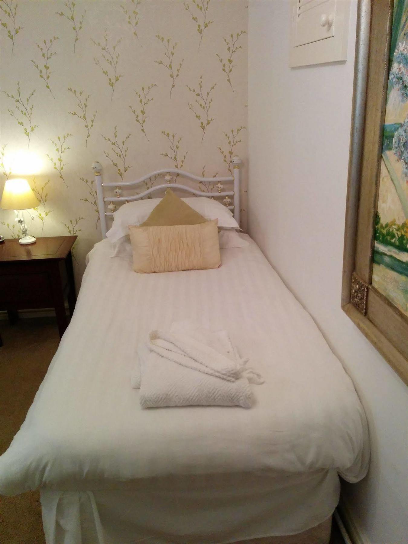 Norton House - Mumbles Bed & Breakfast Swansea