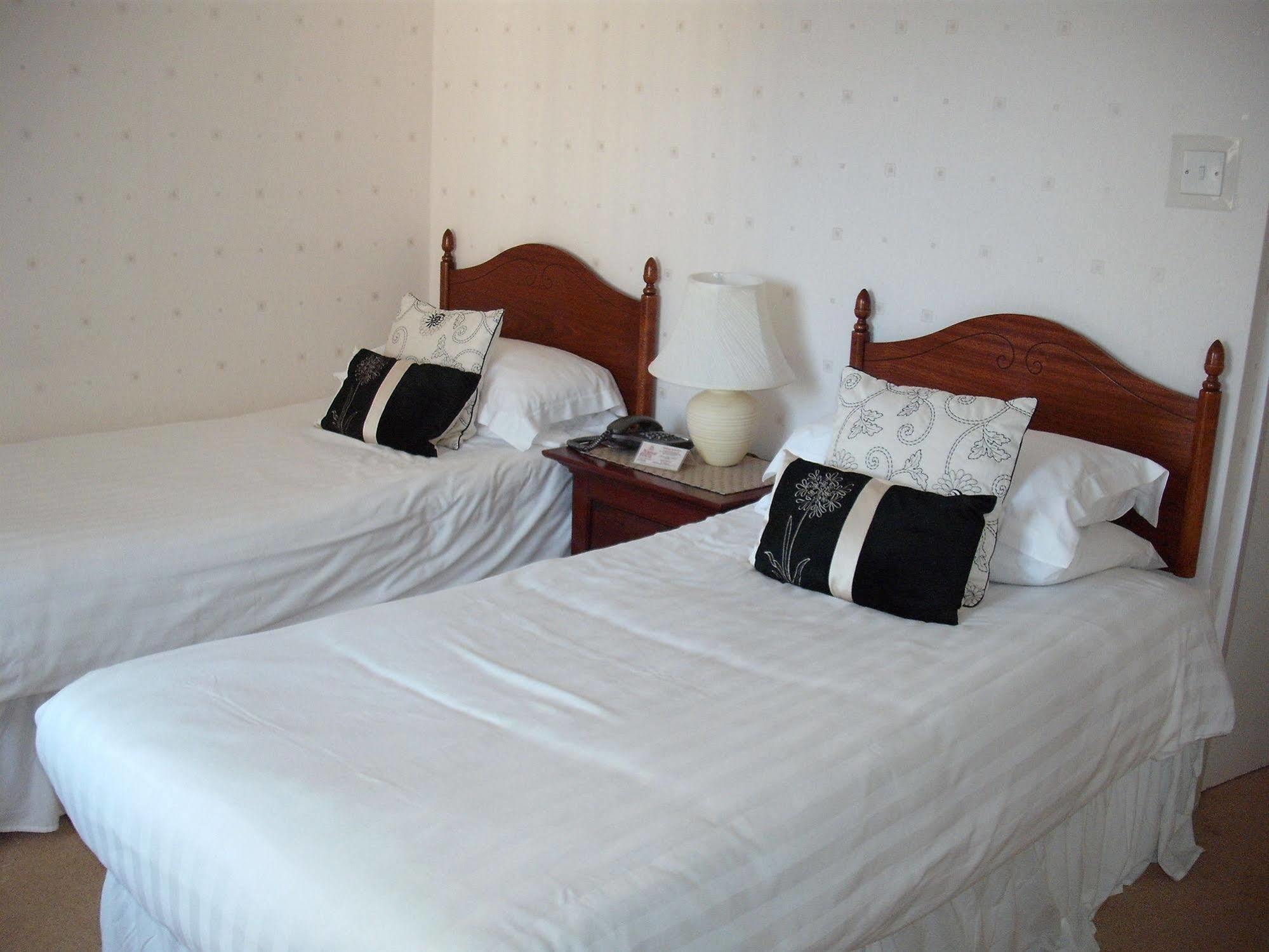 Norton House - Mumbles Bed & Breakfast Swansea