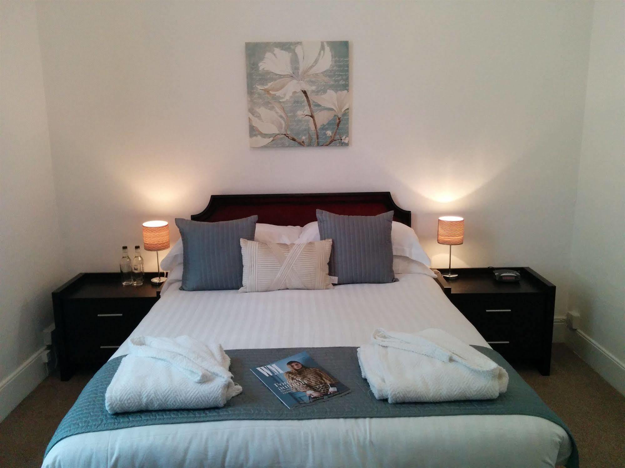 Norton House - Mumbles Bed & Breakfast Swansea
